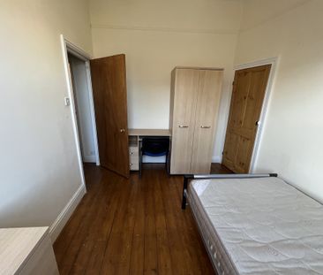 Butcher Terrace, South Bank - P1106 - Photo 3