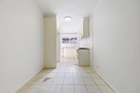 Prime Location Living in the Heart of Carnegie - Photo 4