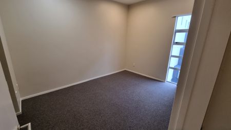 Recently Refurbished in Q-central - Photo 2