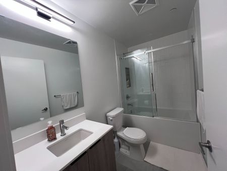 For Lease - 2485 Eglinton Avenue Unit# 614, Mississauga, Ontario - Photo 2