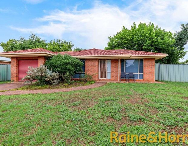 6 Gungurru Close, Dubbo, NSW 2830 - Photo 1