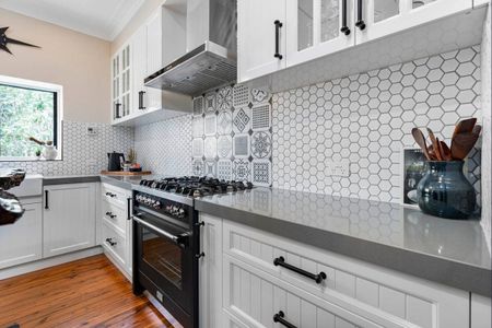 869 MILLER STREET, West Albury - Photo 4