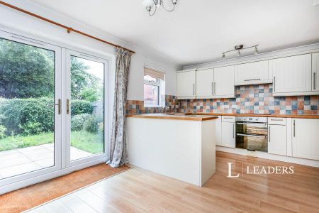 1 bedroom property to rent Fishers Field, Buckingham, Buckinghamshire, MK18 - Photo 4