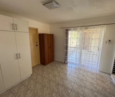 Generous Family Home In Quiet Location - Photo 2