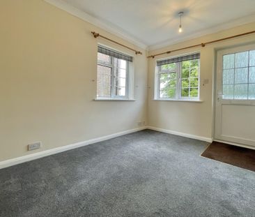 Eskdale Avenue, Chesham - Photo 1