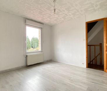 Location Maison 4 pièces 78m² SIN LE NOBLE 59450 - Photo 5
