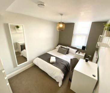 6 bedroom house of multiple occupation to rent - Photo 3