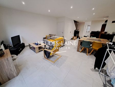 Location Appartement 4 pièces 110m² AVRANCHES 50300 - Photo 2
