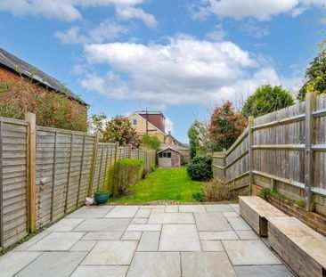 3 bedroom semi-detached house to rent - Photo 6