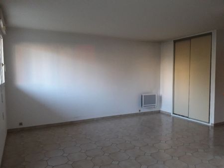 Location appartement 1 pièce, 37.00m², Draveil - Photo 2