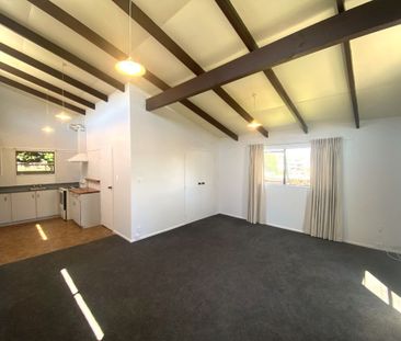 11B Brierley Place,Marfell - Photo 2