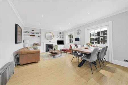 A charming three bedroom, two bathroom apartment offering in excess of 1,100 sq ft of living space, in Primrose Hill Village. - Photo 5