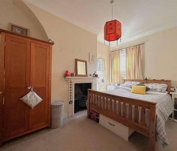 Windsor Street, Salisbury, SP2 - Photo 1
