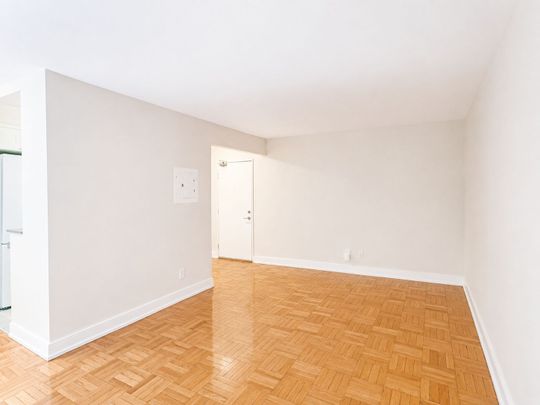 For Lease - 1545 Bathurst Street Unit# 109, Toronto, Ontario - Photo 1