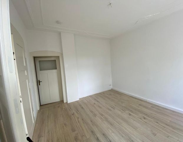 Geräumige 5-Raum-Wohnung - Photo 1