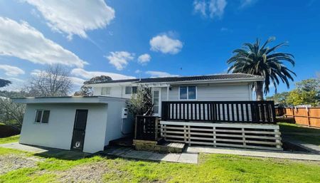 3 St Margaret Place, West Harbour - Photo 2