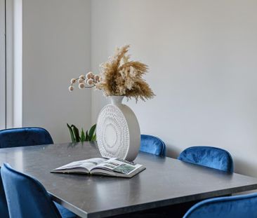 4 bedroom detached house to rent - Photo 3