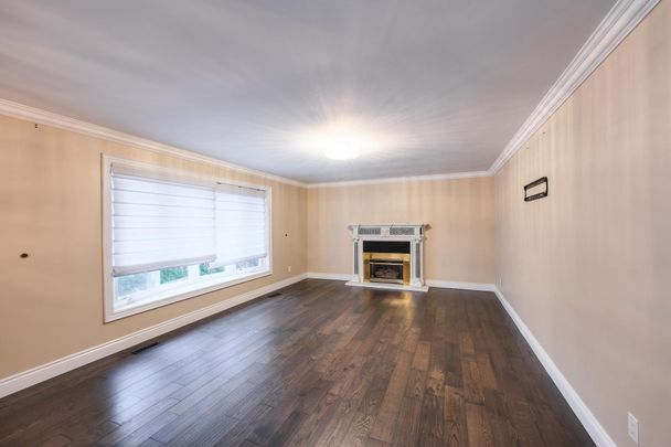 For Lease - 225 Patricia Drive, King, Ontario - Photo 1