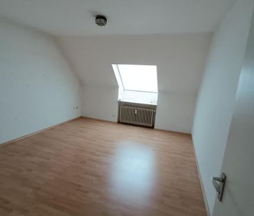 Brambauer: Familien gesucht, mind 3 Personen, ab sofort - Photo 1