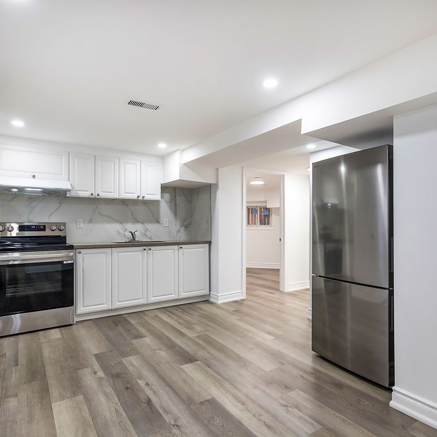 For Lease - 2003 Cedarwood Court, Pickering, Ontario - Photo 1