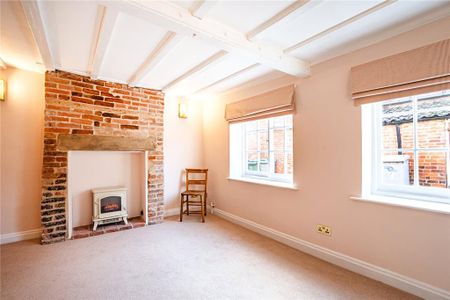 2 bedroom terraced house to rent - Photo 4