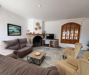 Luxury 3 room Detached House for rent in Chiclana de la Frontera, S... - Photo 4