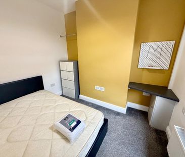 Monks Road, Coventry - Close to City Centre - Photo 1
