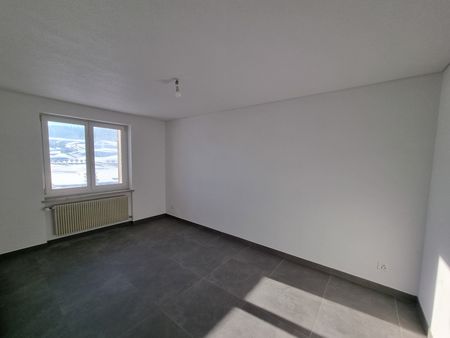 Bel appartement de 3 pièces entièrement rénové - Photo 2