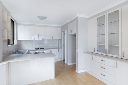 1/44 Fairlight Street, Fairlight NSW 2094 - Townhouse For Rent | Domain - Photo 3