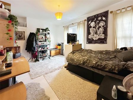 5 bedroom terraced house to rent - Photo 3