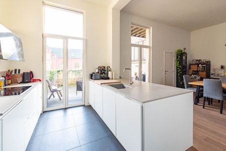 Uniek en luxueus appartement in prachtig gebouw op Zurenborg - Photo 2