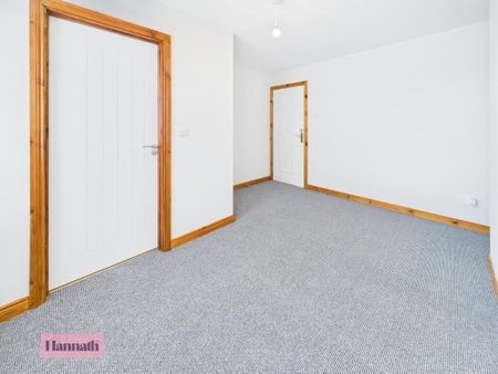 Room 1, 53 Carnreagh, Craigavon, BT64 3AB - Photo 3