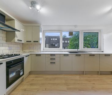 Ericcson Close, SW18, London - Photo 6