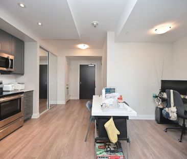 For Lease - 15 Lynch Street Unit# 1503, Brampton, Ontario - Photo 4