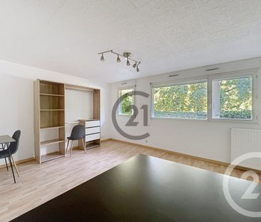 Location Appartement 1 pièce 30m² SAVIGNY LE TEMPLE 77176 - Photo 2