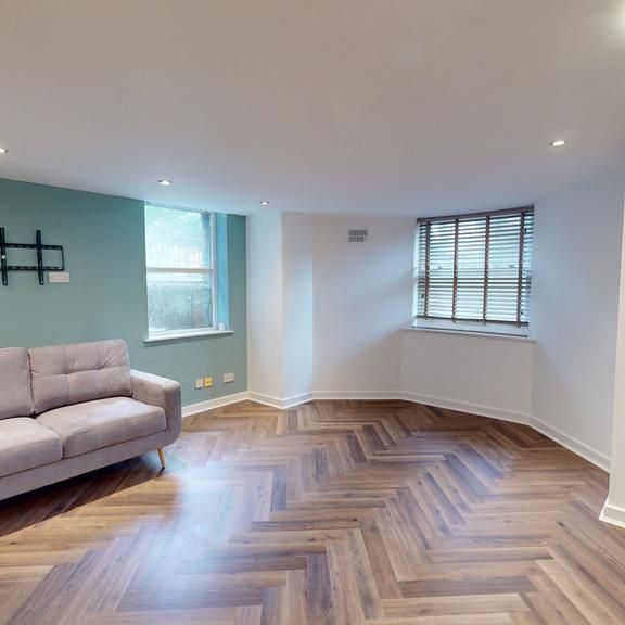 4 bedroom house to rent - Photo 1