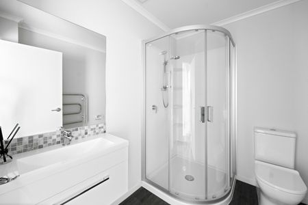 Discover this well-presented two-bedroom, two-bathroom home located on Cook Street in the highly sought-after Hamilton East. - Photo 2