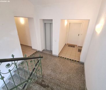 Einzigartig am Kaßberg: Stilvolle Maisonette-Wohnung mit Aufzug im ... - Photo 5