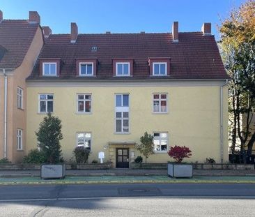 Renovierte 2,5-Raum-Wohnung mit guter Infrastruktur! - Foto 1