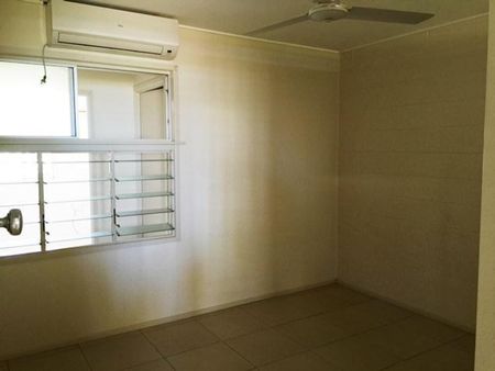 2/36 The Esplanade, Grasstree Beach - Photo 2
