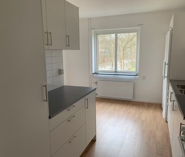 Sonnarpsvägen, Örkelljunga - Photo 2