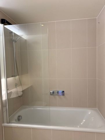 Room in a Shared Flat, Early Rivers House, E20 - Photo 2