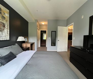 Attention STUDENTS Fully Furnished 2 Bed Condo with Pool and Gym - Photo 5