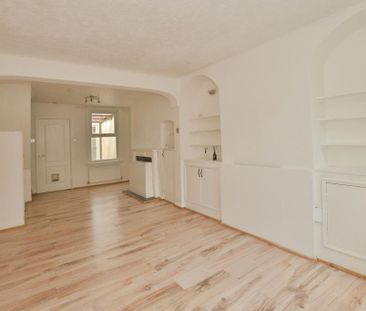 2 bedroom house to rent - Photo 2