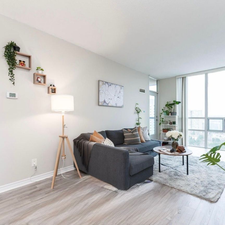 For Lease - 3504 Hurontario Street Unit# 1702, Mississauga, Ontario - Photo 1