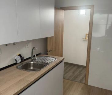 Alquiler de piso en Calle Martínez Almagro, 10 - Photo 3
