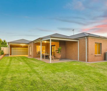MODERN, HASSLE FREE LIVING - Photo 6