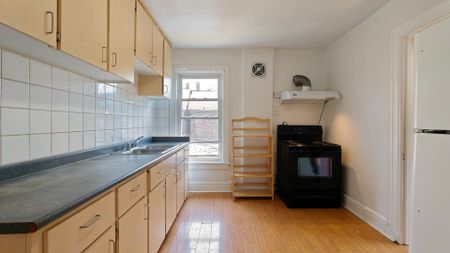 For Lease - 35 Lindsey Avenue, Toronto, Ontario - Photo 3