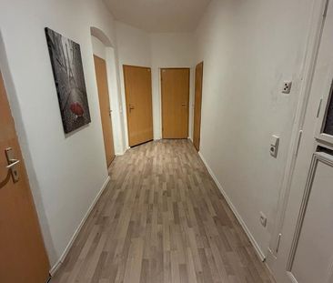 Zentral & ruhig: Möblierte 3-Zimmer-Wohnung mit Balkon - Photo 5