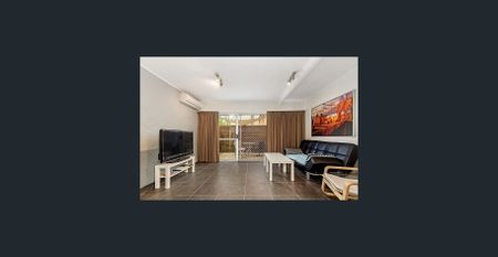 13/17 Illawong, Surfers Paradise, Qld 4217 - Photo 2